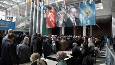 AK Parti’de adaylık için temayül yoklaması