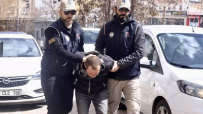 Eylem için Türkiye’ye gelen ve yakalanan terörist adliyeye sevk edildi