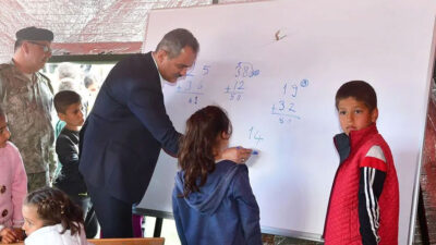 Bakan Özer: Afet bölgesinde 127 ilkokul, 168 ortaokul kurduk