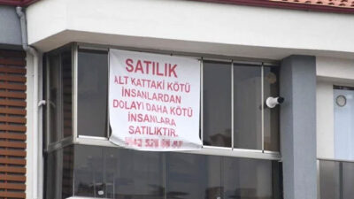 Komşularına kızdı, ‘Daha kötü insanlara satılıktır’ yazıp evini satışa çıkardı