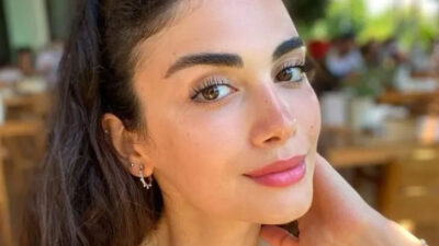 Gönül Dağı’nın yıldızı Berk Atan sevgilisiyle barıştı! Tatil pozlarını peş peşe paylaştı