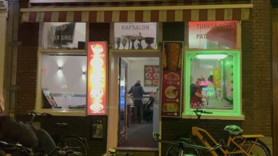 Hollanda’da en çok sipariş verilen yemek Türk döneri oldu