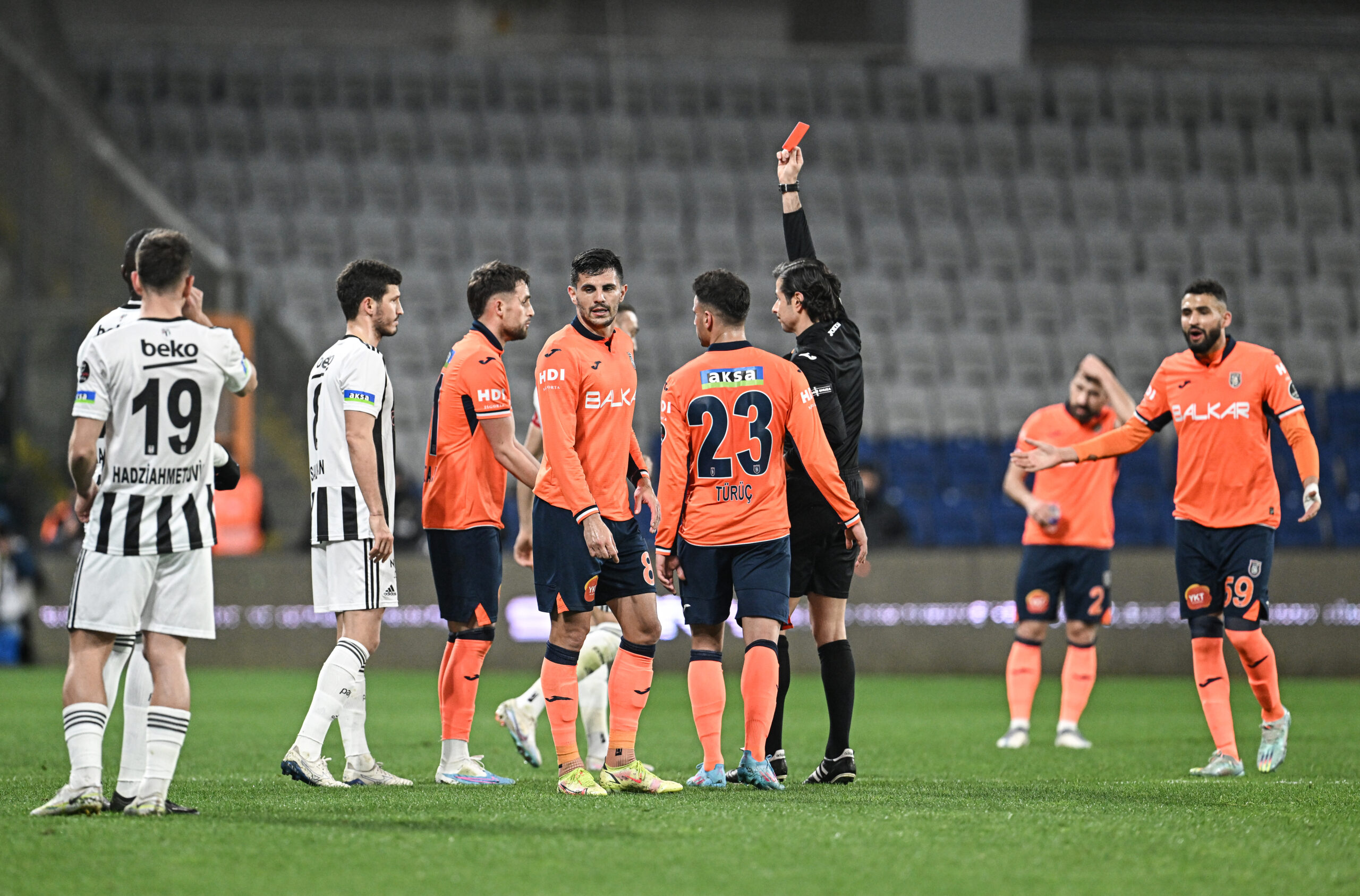 Başakşehir’in ligdeki kötü gidişi sürdü Başakşehir’in ligdeki kötü gidişi sürdü