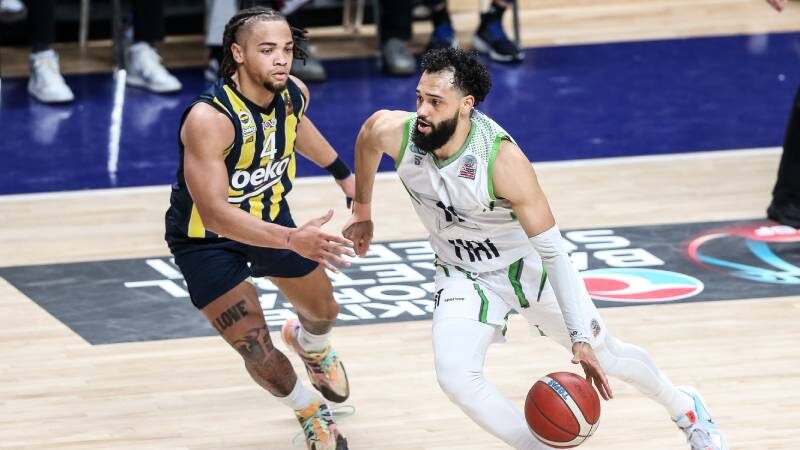 Türkiye Sigorta Basketbol Süper Ligi'nin 22. haftasında TOFAŞ, Fenerbahçe Beko'yu