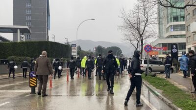 Bursaspor-Amedspor maçı öncesi polis çıkan olaylara izin vermedi