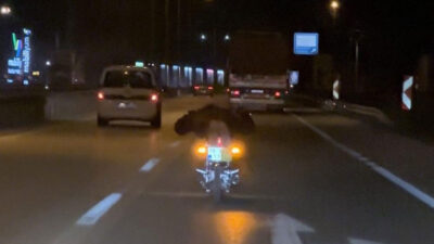 Bursa’dan akıl almaz görüntüler! Canını hiçe saydı