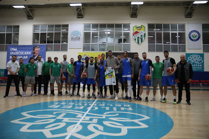 Bursaspor’da şok ayrılık!