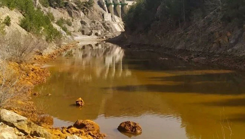 ‘Şifalı su’ deprem sonrası renk değiştirdi