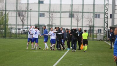 3.Lig’deki Bursa ekibi hükmen galip!