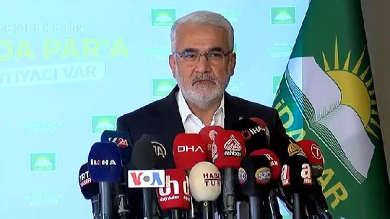 Zekeriya Yapıcıoğlu: Seçimlere AK Parti listelerinden katılacağız