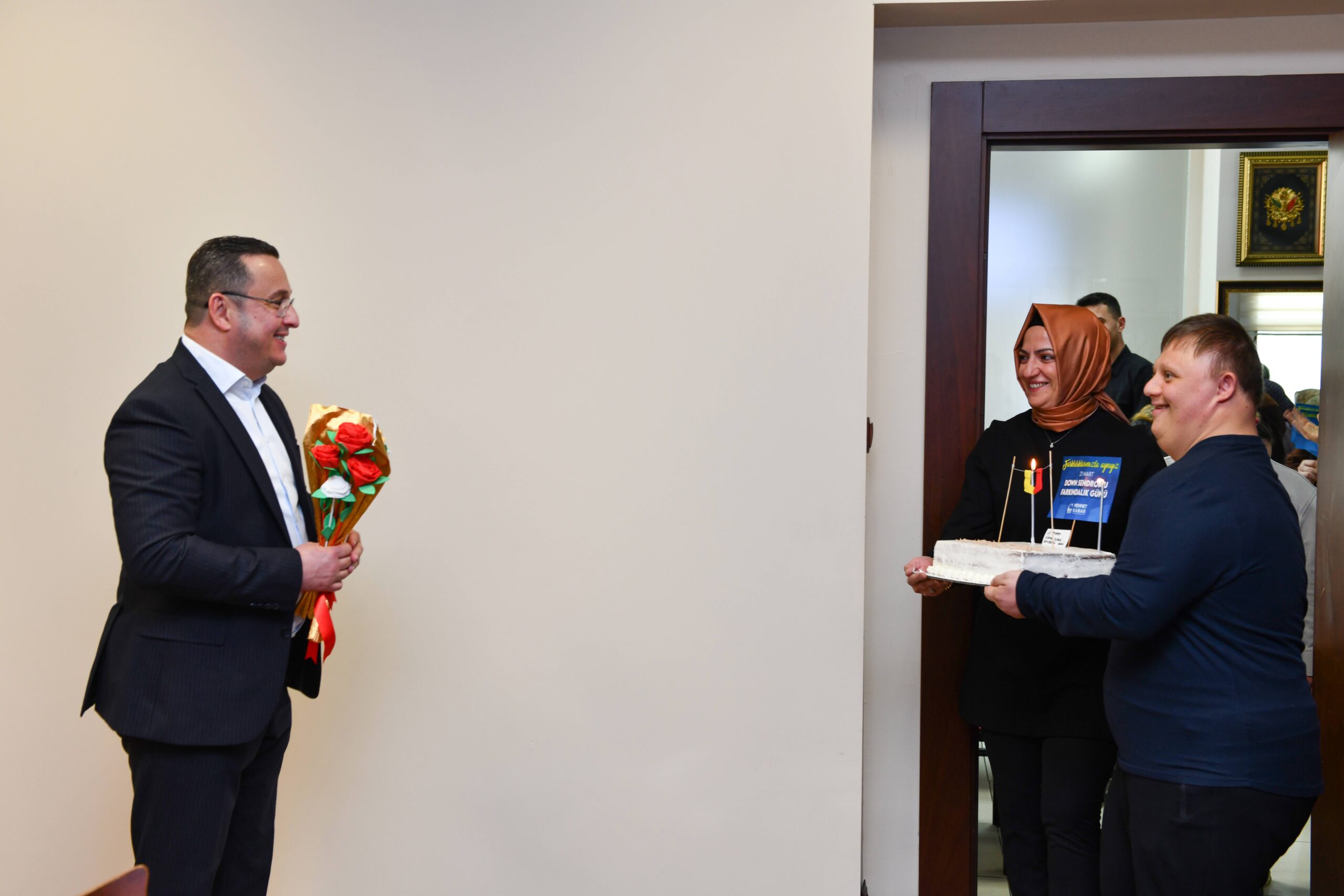 Özel çocuklardan Başkan Kanar’a özel ziyaret