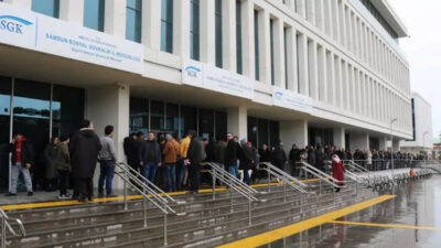 SGK yetkililerinden EYT’li vatandaşlara uyarı