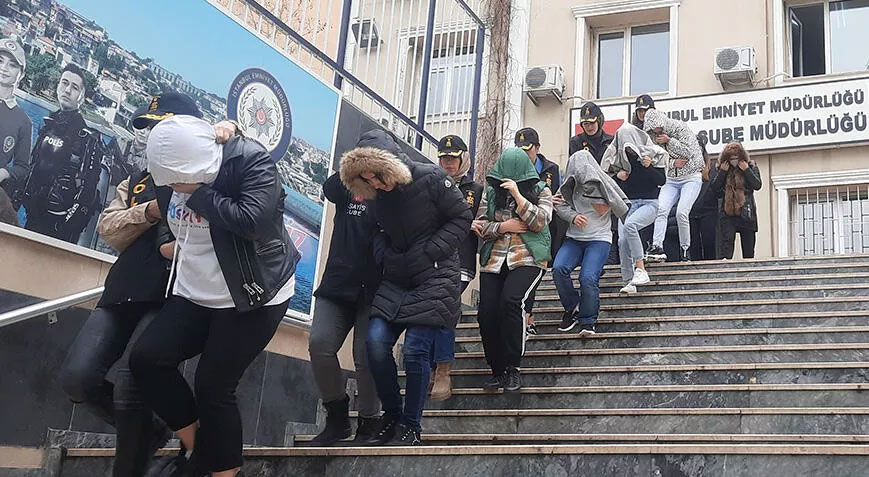 Fuhuş operasyonu! 11 şüpheli gözaltında
