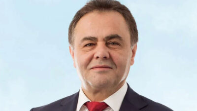 Görevden uzaklaştırılan belediye başkanına 2 yıl 1 ay hapis