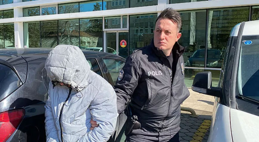 Camiden sadaka kutusunu çalan şüpheli tutuklandı