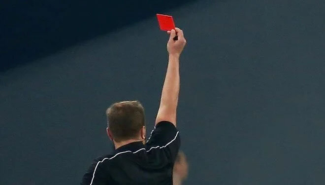 Belçika’da kırmızı kart vergisi Belçika’da kırmızı kart vergisi