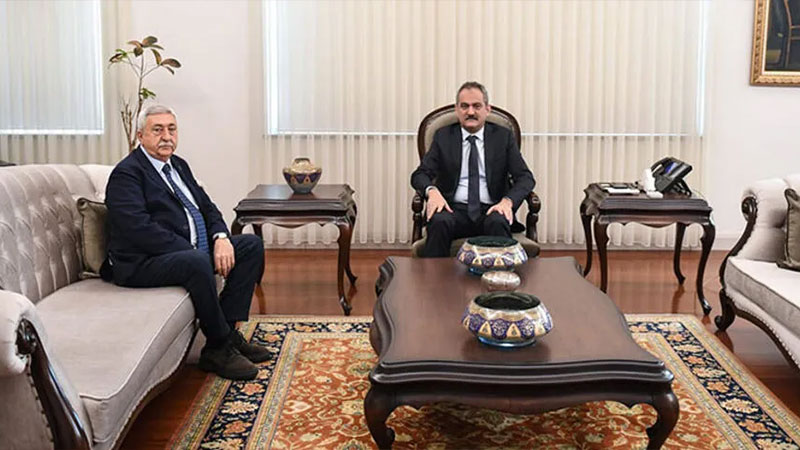 Bakan Özer: Deprem bölgesindeki 4 ilin okul kantincilerinden kira alınmayacak