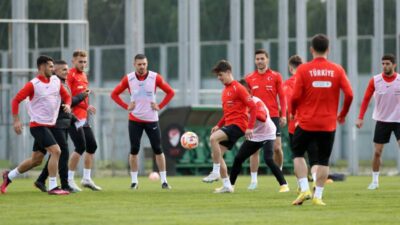 A Milli Takım Bursa’da! Hırvatistan maçı hazırlıkları başladı