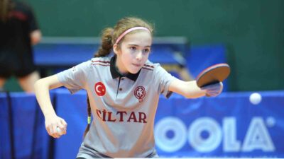 Büyükşehir’den depremzede gençlere sportif destek