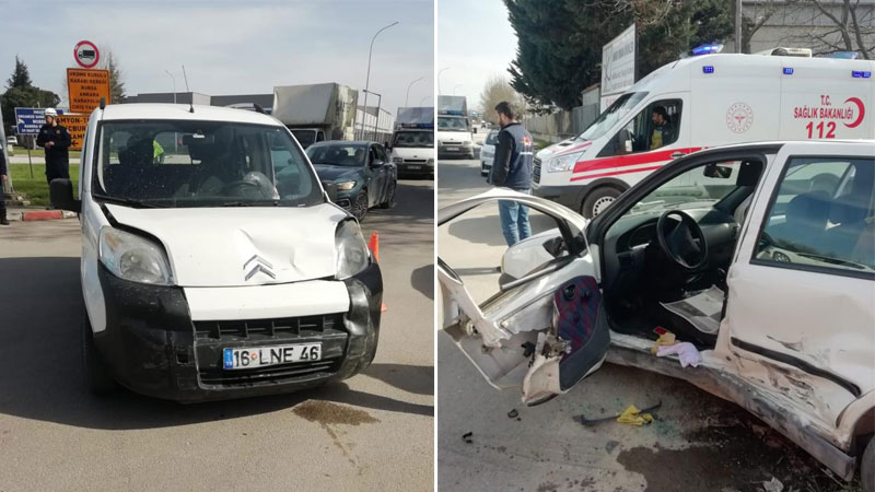 Bursa’da hafif ticari araç ile otomobil çarpıştı
