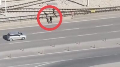 Bursa’da inanılmaz anlar! Canlarını hiçe saydılar…