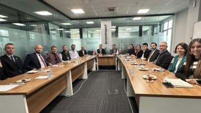 Bursateknoparkta yeni yönetim kurulu göreve başladı