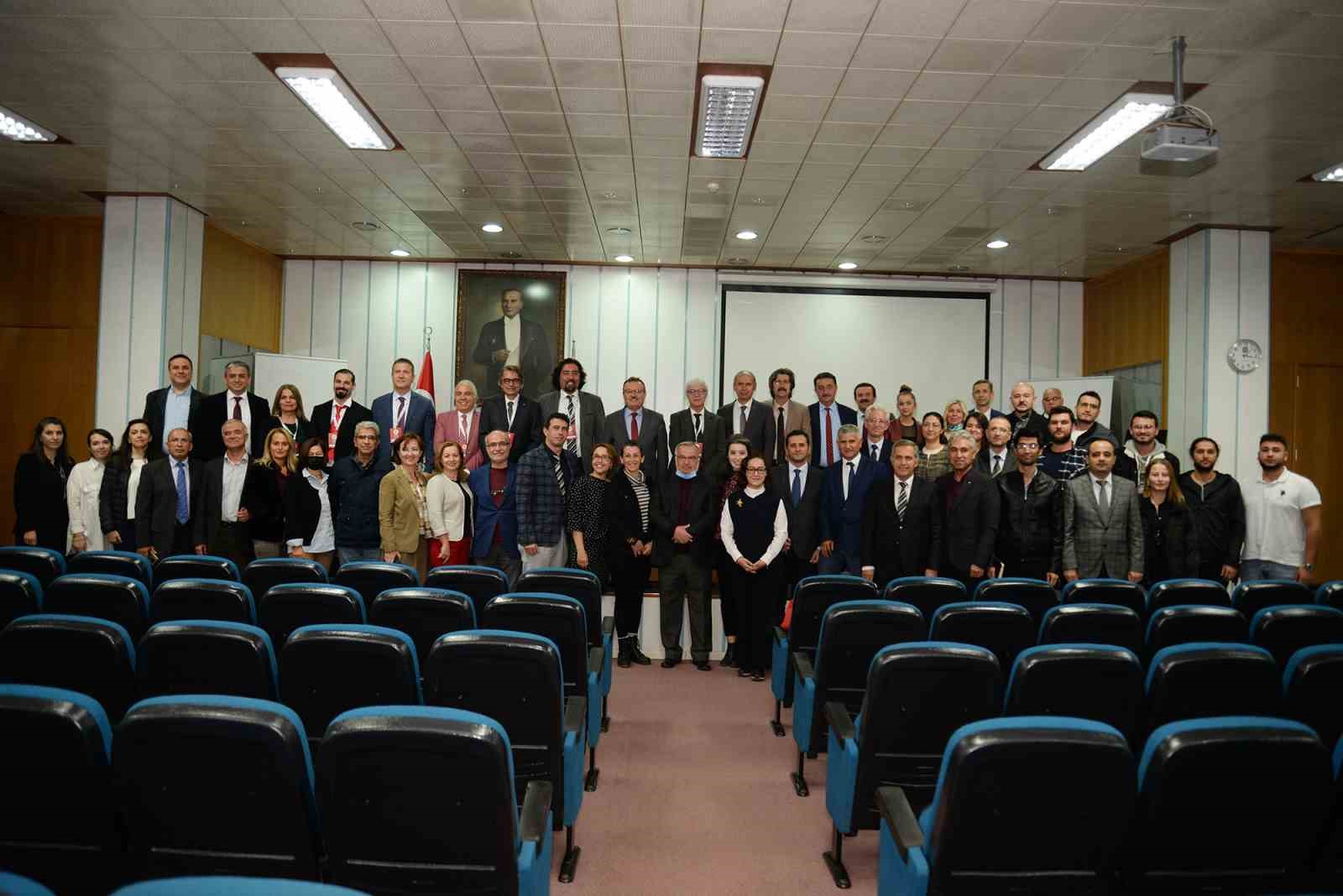 BUÜ Ziraat Fakültesi’nin iki bölümü akredite olmayı başardı BUÜ Ziraat Fakültesi’nin iki bölümü akredite olmayı başardı