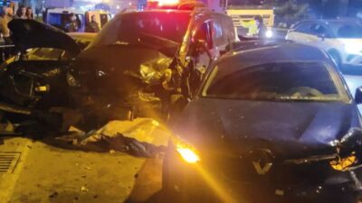 Zincirleme kaza: 1 ölü, 4 yaralı