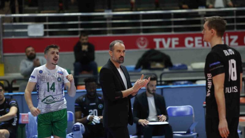 Cemal Bora Şensoy: Zor günleri birlikte aşacağız Deprem felaketi nedeniyle 3 haftalık aranın ardından tekrar başlayan AXA