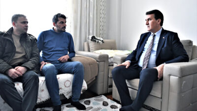 Başkan Dündar depremzedeleri yalnız bırakmıyor