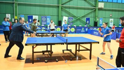 Depremzede sporculara Bursa’da moral