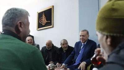 Cumhurbaşkanı Erdoğan’dan esnaf ziyareti