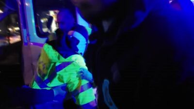 Bursa’da otomobil, belediye aracına çarptı