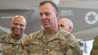 CENTCOM komutanı Suriye’de! YPG/PYD güçlerini ziyaret etti