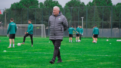 Bursaspor’da son dakika gelişmesi! Yollar ayrıldı