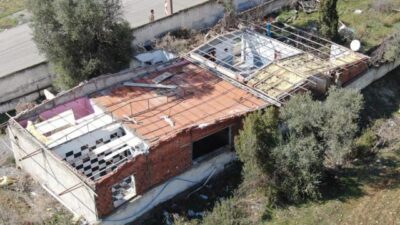 Hırsızlar evi çaldı