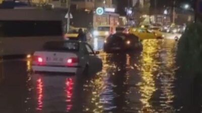 İzmir’de yağmur hayatı olumsuz etkiledi