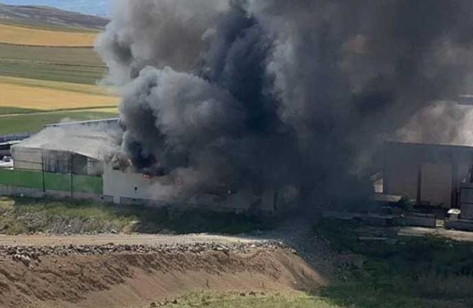Ankara’da kimyasal madde üreten fabrikada yangın! Ölü ve yaralılar var
