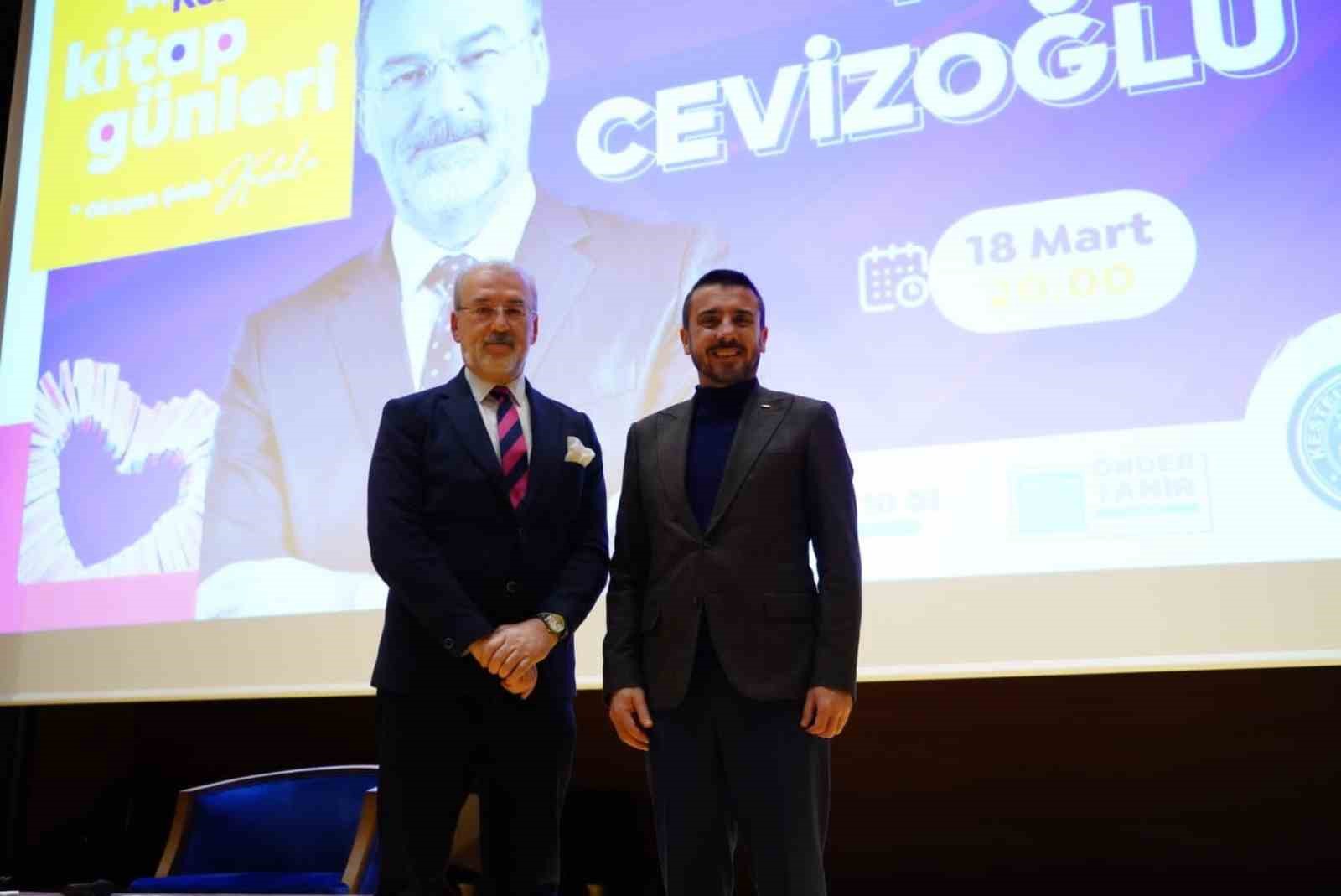 Kestel Belediyesi’nin 14.Kitap Günleri, Kahraman Tazeoğlu ile sona erdi 1 kestel belediyesinin 14kitap gunleri kahraman tazeoglu ile sona erdi 9869055