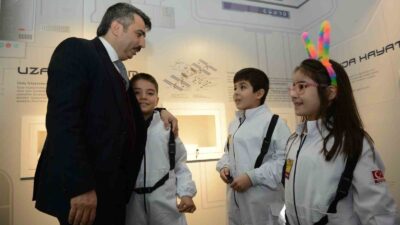 Molla Yegan Çocuk Üniversitesi’nde ders zili çaldı