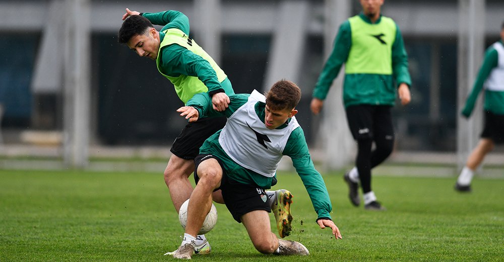 Bursaspor’da Tarsus maçı hazırlıkları sürüyor