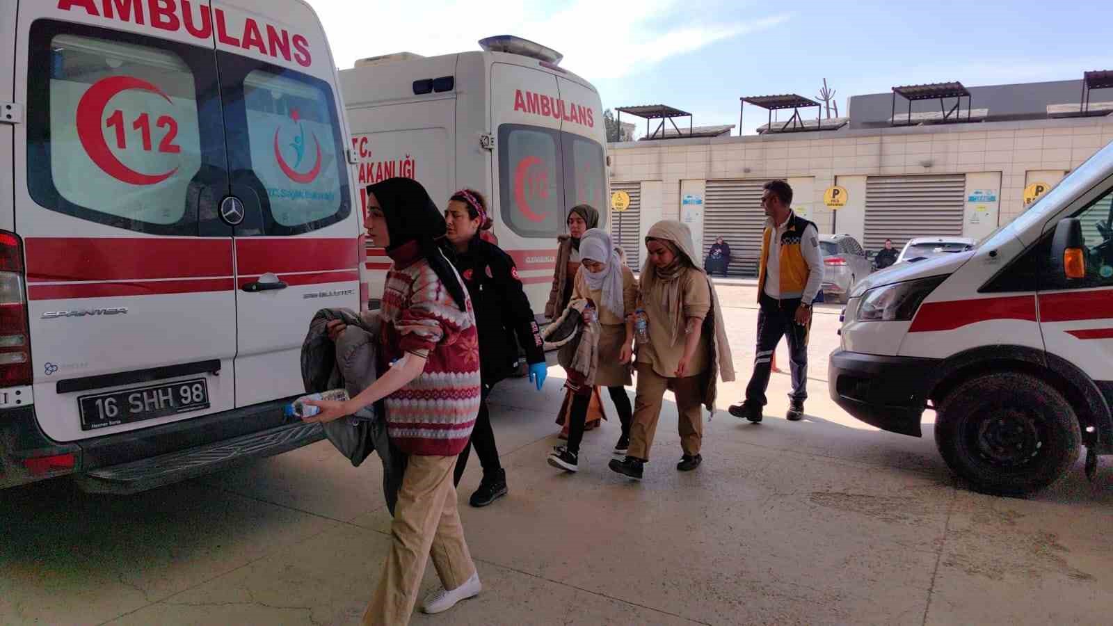 Bursa’da patlamış mısır faciası! 11 öğrenci hastanelik oldu