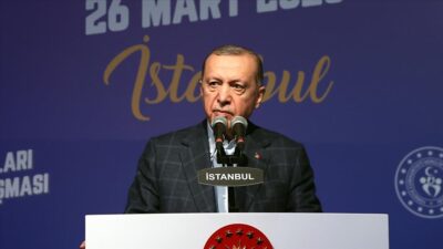 Cumhurbaşkanı Erdoğan: 1 yıl içinde deprem bölgesini ayağa kaldıracağız