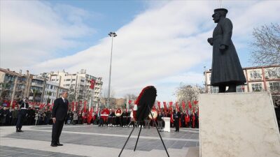 18 Mart Şehitleri Anma Günü ve Çanakkale Deniz Zaferi’nin 108. yıl dönümü törenleri başladı
