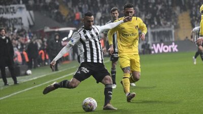 Beşiktaş 3 puanı 3 golle aldı