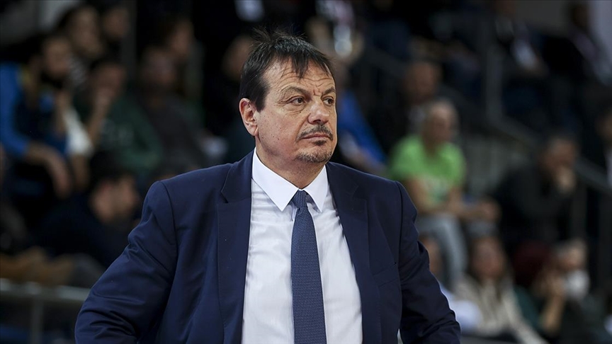 Ergin Ataman’dan Kızılyıldız taraftarlarına tepki