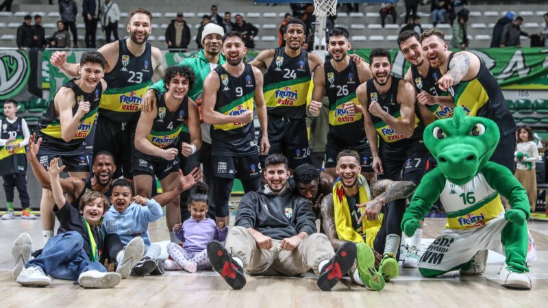 Bursaspor’dan zafer pozu! Basketbol 7Days Avrupa Kupası'nın 18'inci ve normal sezonun son haftasında,