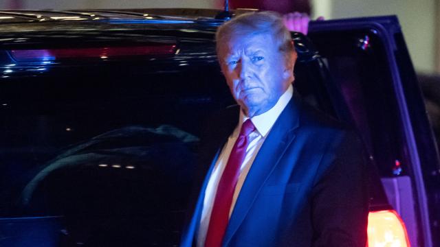 Trump: Salı günü tutuklanabilirim