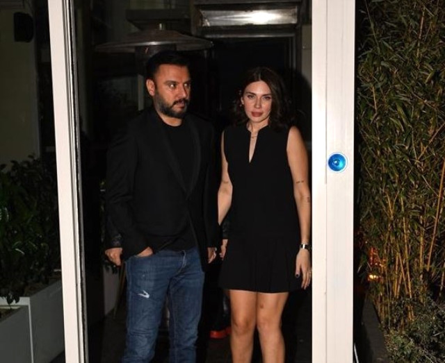 Üçüncü çocuk mu geliyor? Buse Varol’dan kafa karıştıran açıklama Üçüncü çocuk mu geliyor? Buse Varol’dan kafa karıştıran açıklama