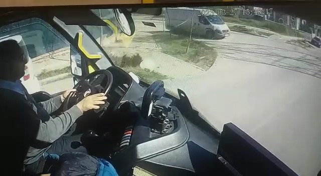 Bursa’da korku dolu yolculuk! Seyir halindeyken bir anda…